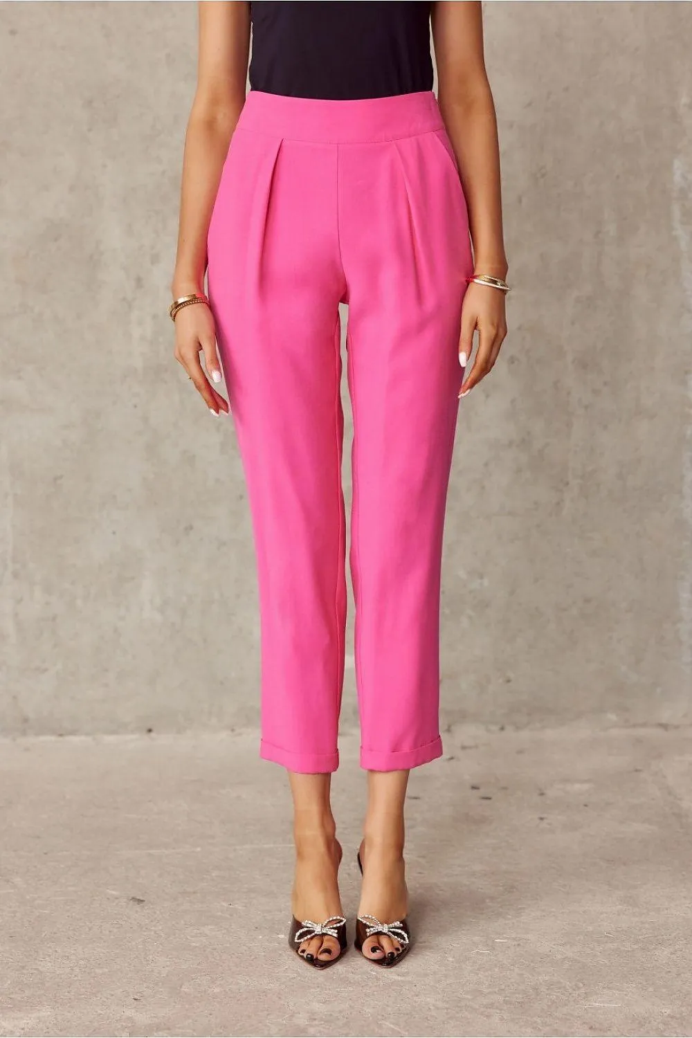 Chic Straight-Leg Trousers by Roco Fashion