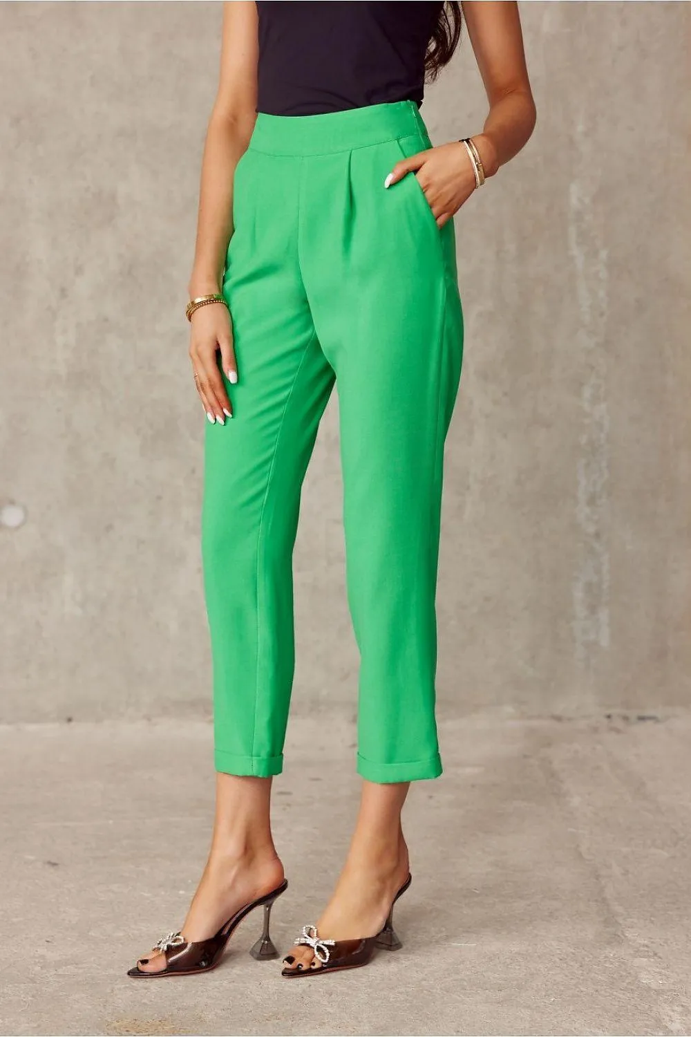 Chic Straight-Leg Trousers by Roco Fashion