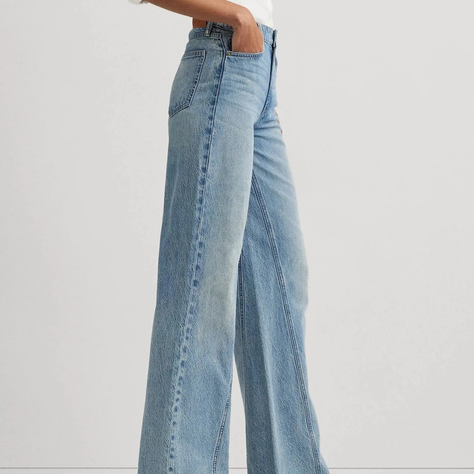 Lauren Ralph Lauren High-Rise Wide-Leg Jean in Palais Wash