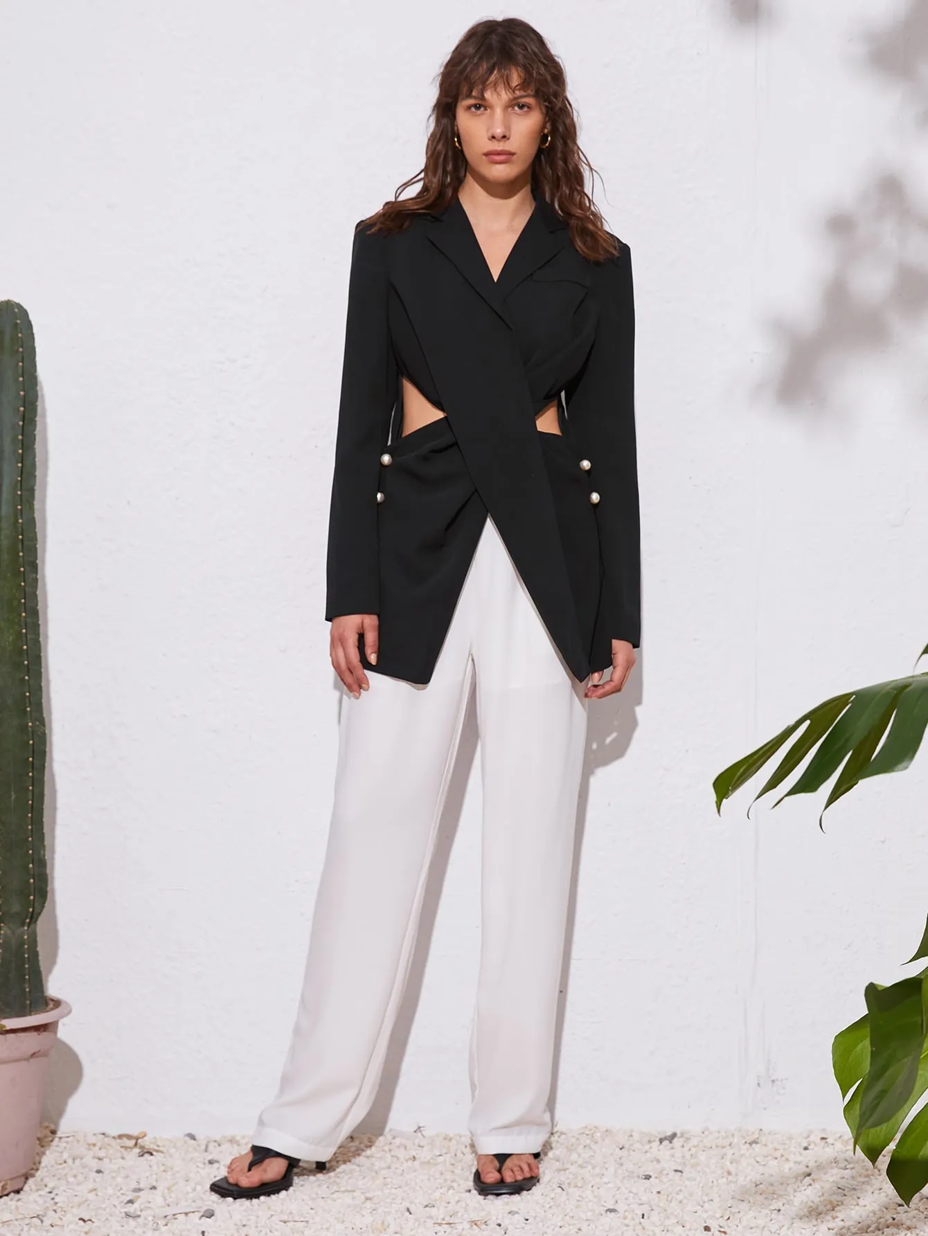 Notched Collar Twist Front Buttoned Detail Blazer